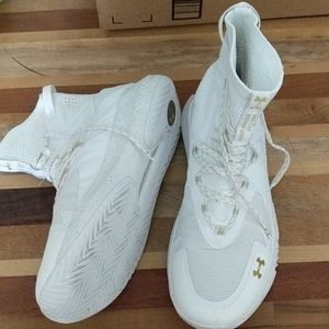 Under Armour Highlight Ace-2 Volleyball Shoe